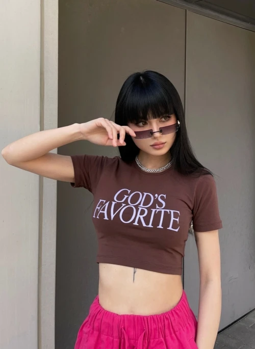 Brown “God’s Favorite” Cropped T-Shirt | Lisa – BlackPink