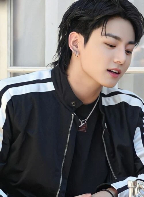 Silver Toggle Clasp Chain Necklace | Jungkook – BTS