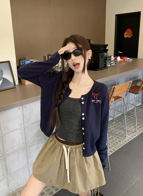 Navy Blue Bow Embroidered Cardigan | Jisoo – BlackPink