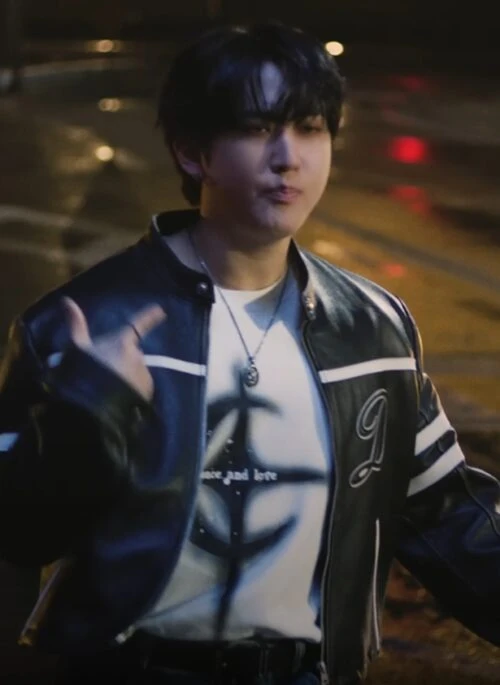 White Astral Peace And Love T-Shirt | Changbin – Stray Kids