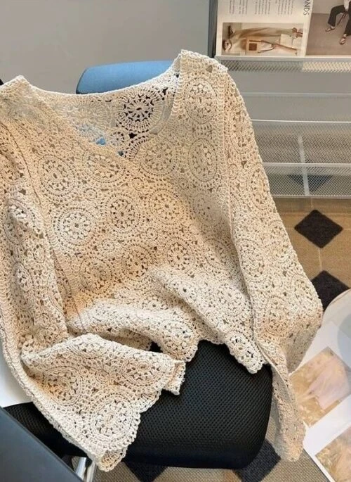 Beige Crochet Patterned V-Neck Top | Tzuyu – Twice