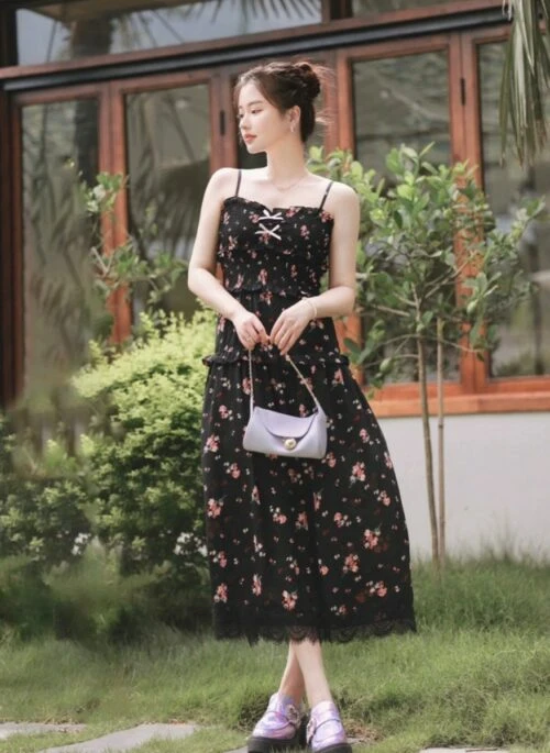 Black Floral Sling Dress | Yuqi – (G)I-DLE