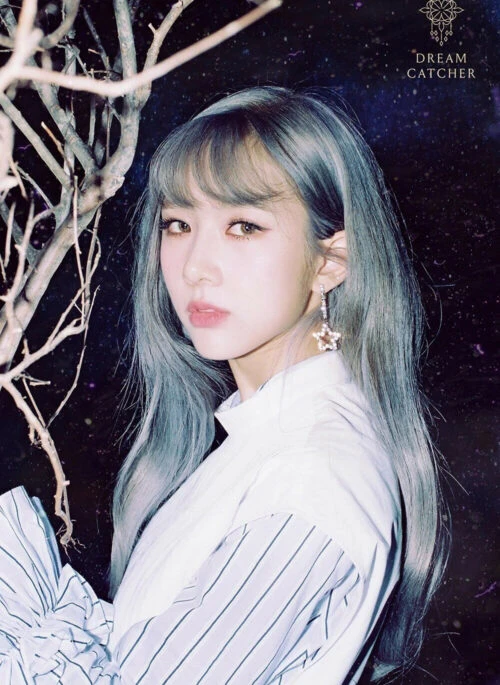 Silver Crystal Star Dangling Earrings | Yoohyeon – Dreamcatcher