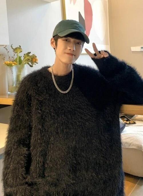 Black Furry Oversized Sweater | Bambam – GOT7