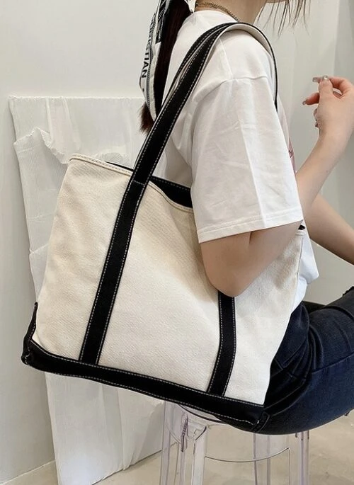 White Canvas Tote Bag | Yunjin – Le Sserafim