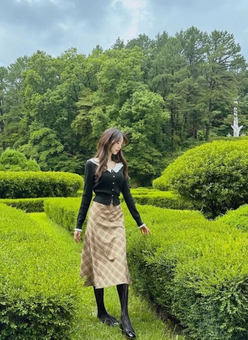 Brown Plaid Maxi Skirt | Wonyoung - IVE