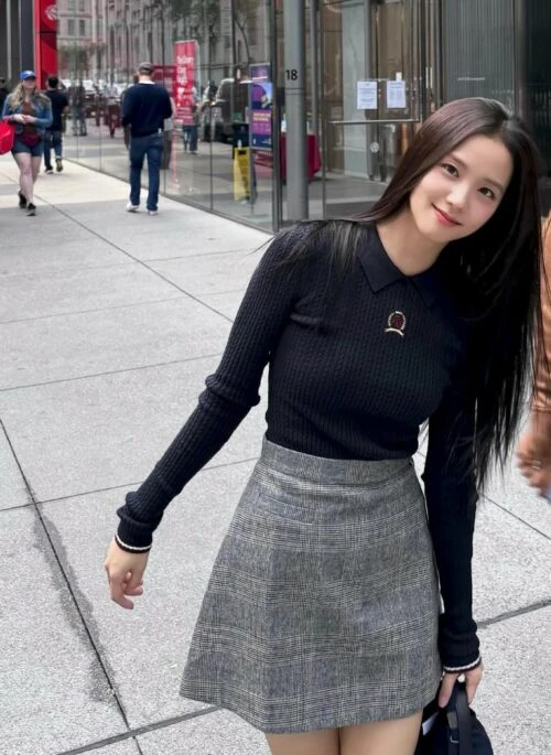 Grey Checkered A-Line Skirt | Jisoo – BlackPink