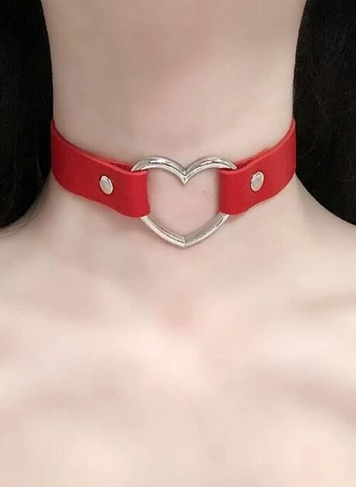 Red Faux Leather Heart Choker Necklace | Ruka – BabyMonster