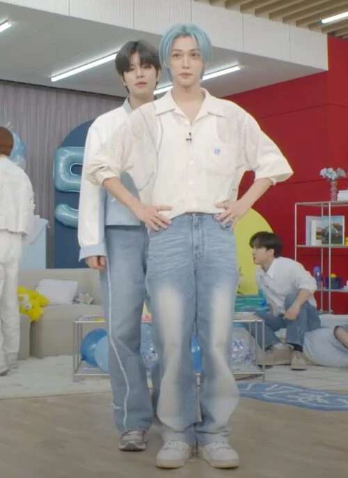 Blue Washed Denim Wide-Leg Jeans | Felix – Stray Kids