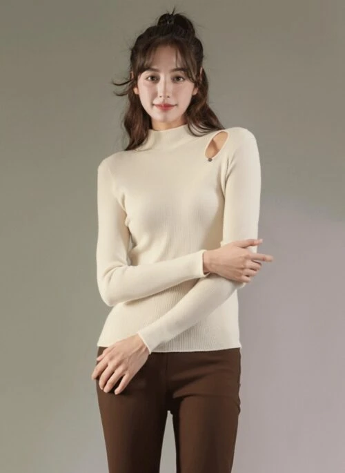 Chic Hollow Design Knit Sweater Top