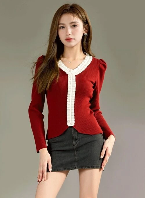 Red Vneck Bubble Sleeve Sweater