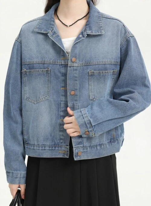 Vintage Denim Jacket For Fallwinter Season