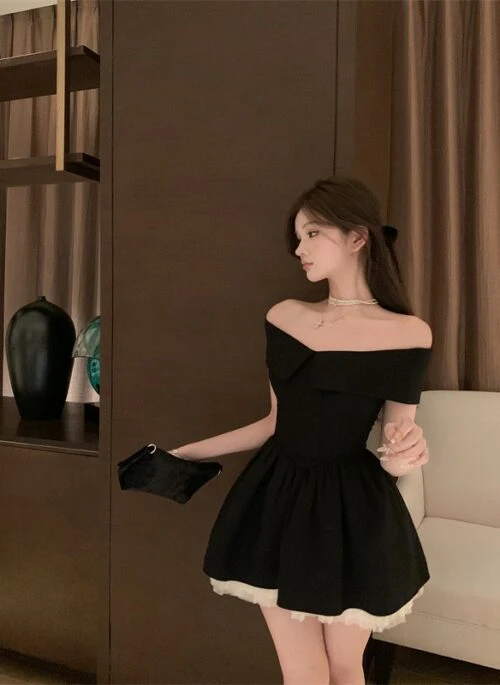 Black Off-Shoulders Dress With White Ruffles | Sana – TWICE