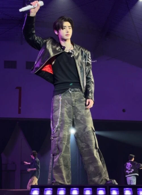 Green Camouflage Pocket Strap Pants | Sunghoon - Enhypen