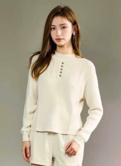 Knitted Round Neck Long Sleeve Sweater