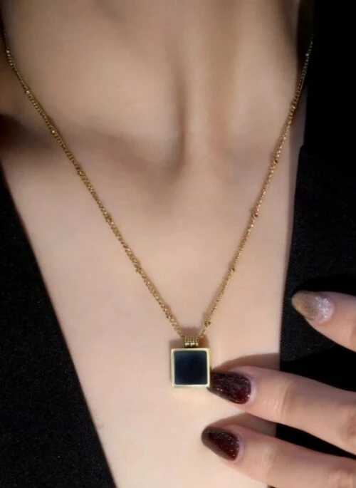 Black Square Pendant Gold Necklace | Yoshi – Treasure