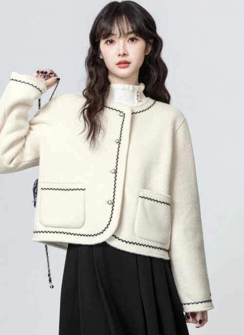 Chic Contrast Collar Wool Coat