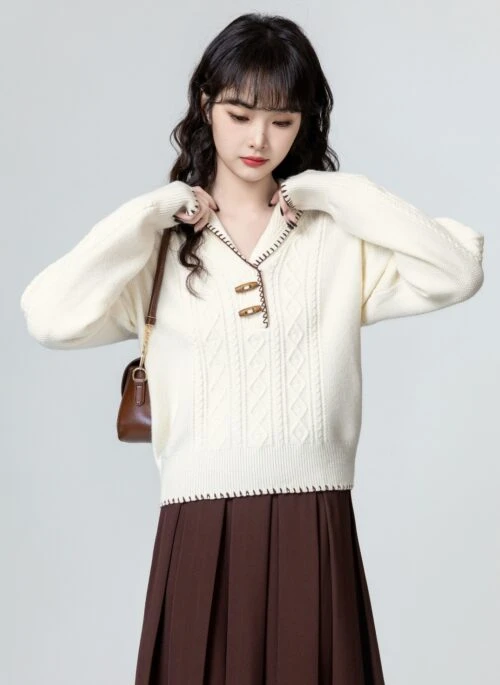 Chunky Cable Knit Toggle Sweater