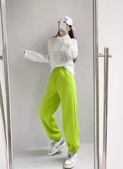 Neon Green Velvet Sweatpants | Mark – NCT