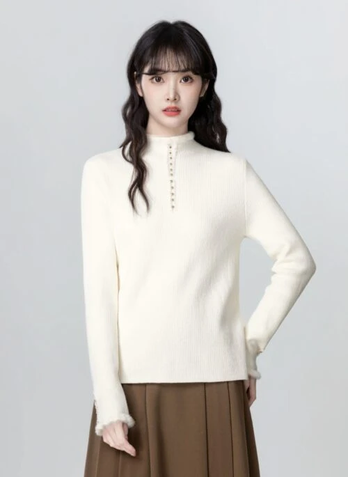 Thick Knit Turtleneck Sweater