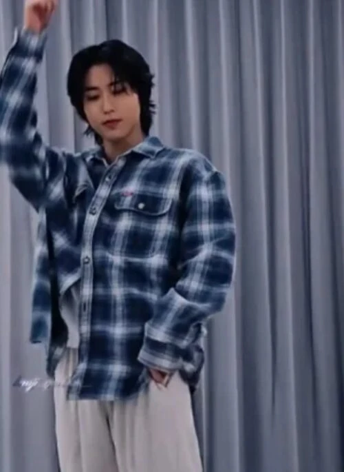 Blue Wide Plaid Long Sleeves Shirt | Jisung - Stray Kids