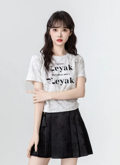 Modern Design Letter Print T-Shirt