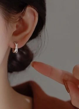 Silver Twisted Hoop Earrings | Yugyeom – GOT7