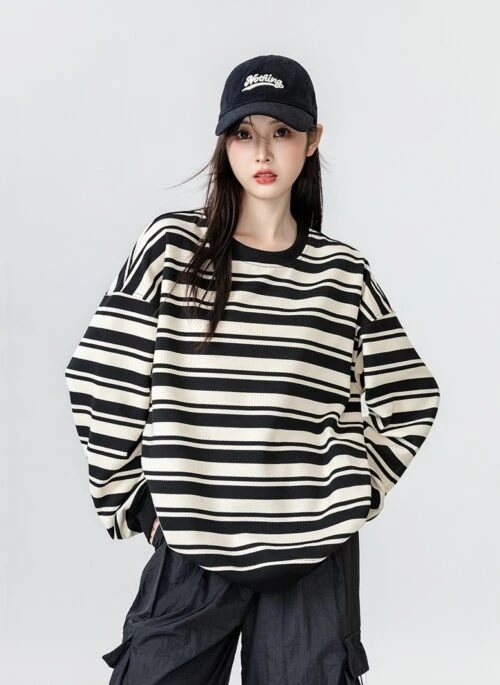 Vintage Striped Crewneck Sweatshirt