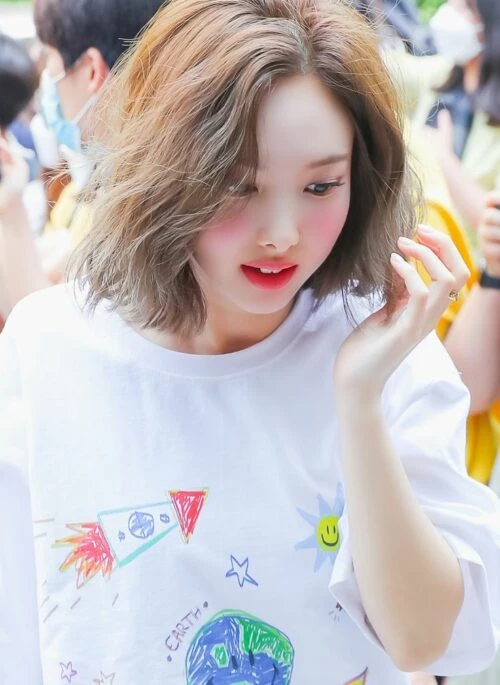 White Space Doodle Printed T-Shirt | Nayeon – Twice