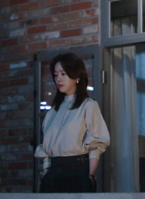 White High Neckline Lantern Sleeves Blouse | Kang Ji Yun – Love Scout