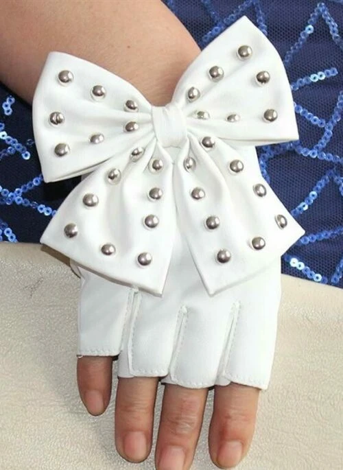 White Rivet Bow Faux Leather Gloves | Seulgi – Red Velvet