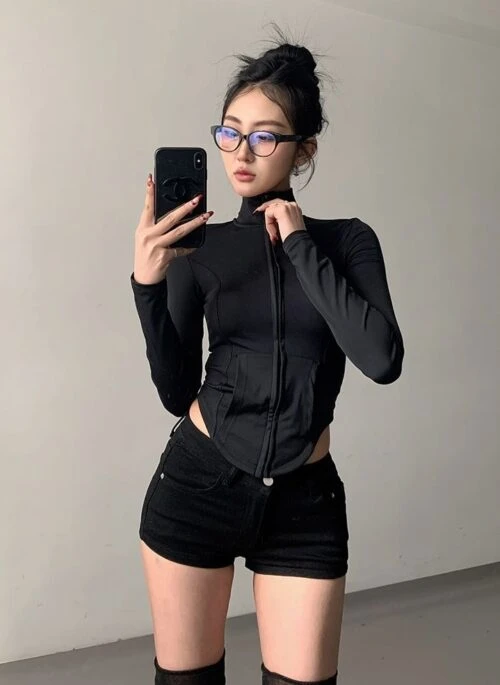 Black Zip Up Slim Fit Jacket | Jennie – BlackPink