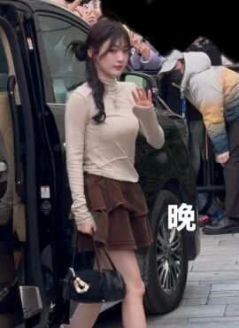 Brown Corduroy Style Layered Skirt | Ningning – Aespa