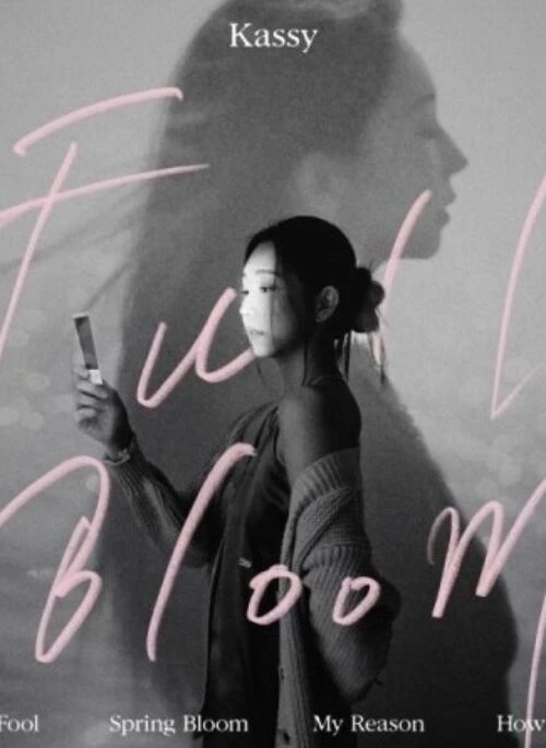 KASSY 6th Mini Album – FULL BLOOM