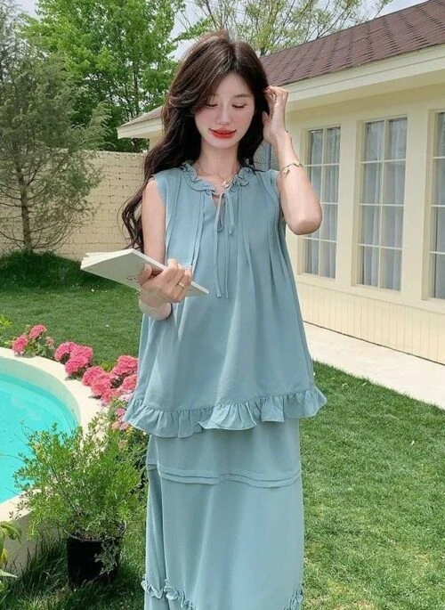 Blue Ruffled Sleeveless Top And Skirt Set