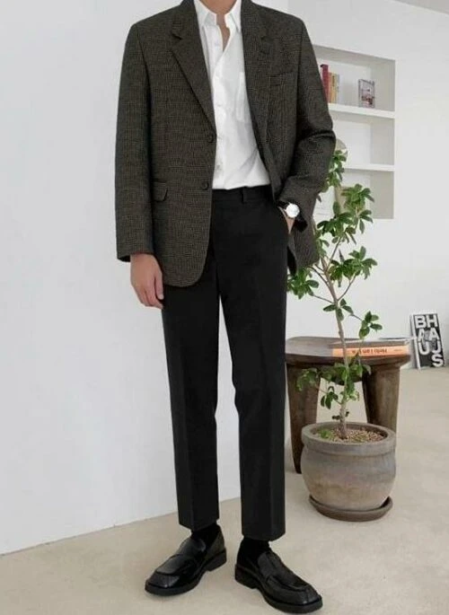 Business Casual Trousers With Tailored Fit