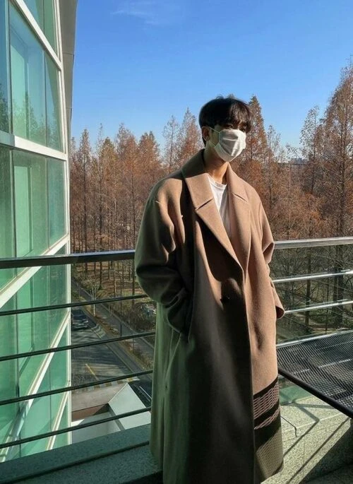 Elegant Wool Blend Overcoat