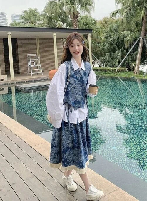 New Style Denim Vest And Skirt Set