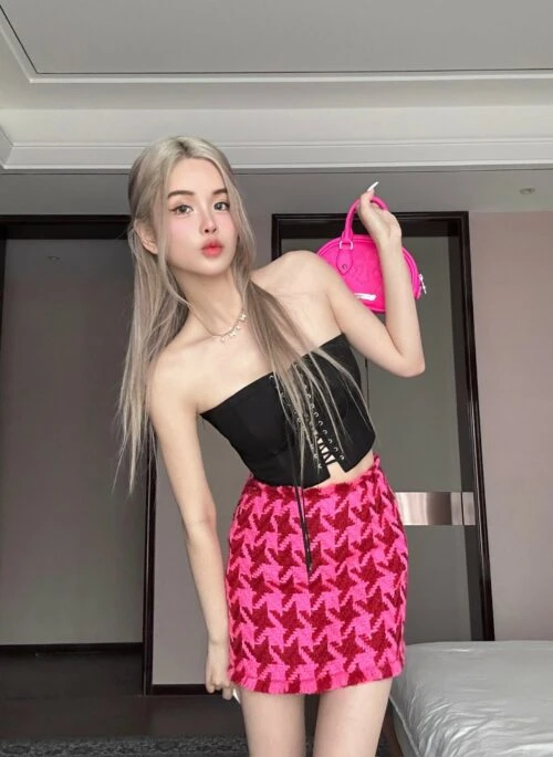 Pink Houndstooth Pattern Woolen Skirt | Rose – BlackPink