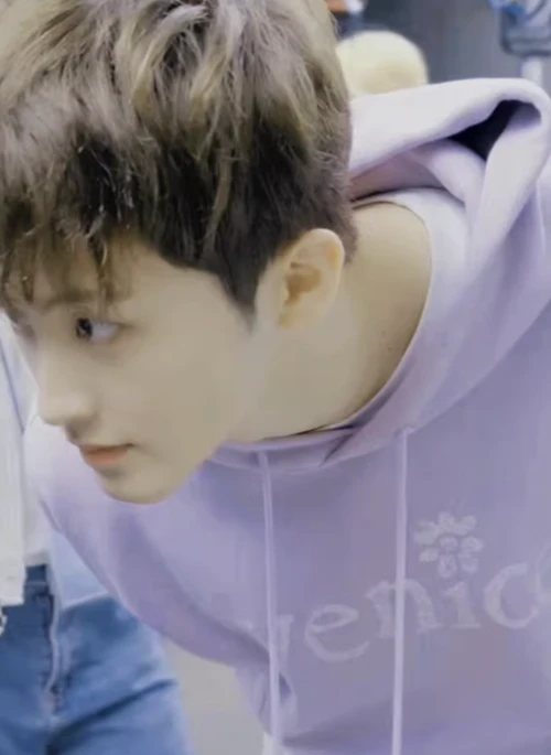 Purple “Venice” Print Hoodie | Mark – NCT