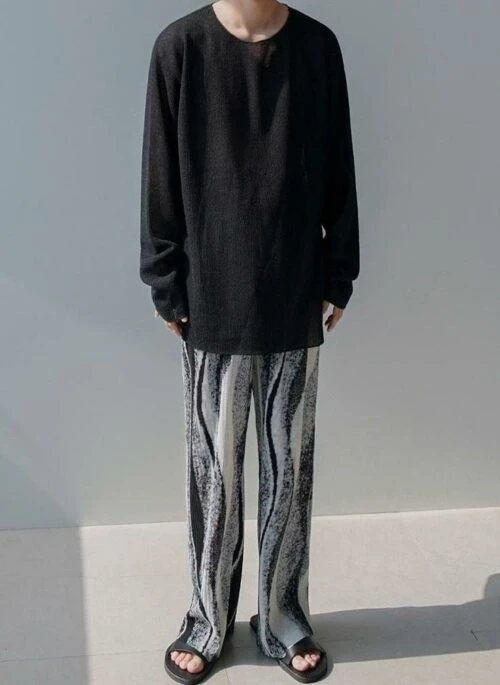 Relaxed Chic Pleated Wideleg Trousers