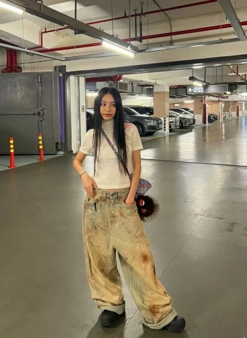 Retro Blue Stained Worn-Out Jeans | Rose – BlackPink