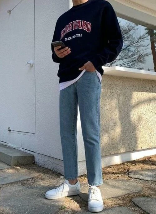 Vintage Relaxed Straight Jeans