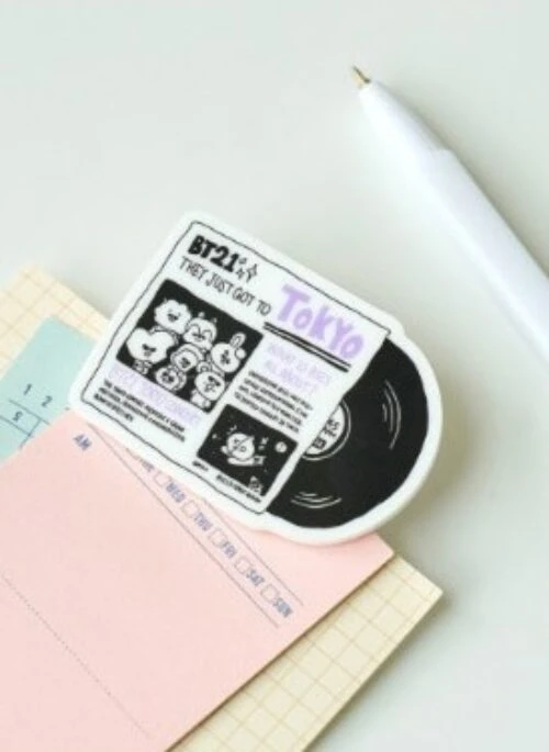 BT21 “City Edition” Acrylic Clip Magnet | Tokyo