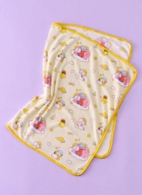 BT21 “New Basic – Sweet Dream” Blanket