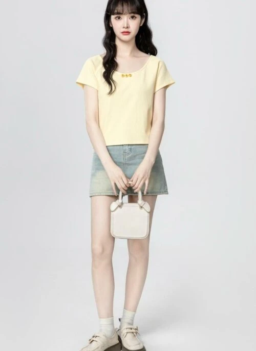 Beige Floral Raglan Sleeve Slim Fit Crop Top
