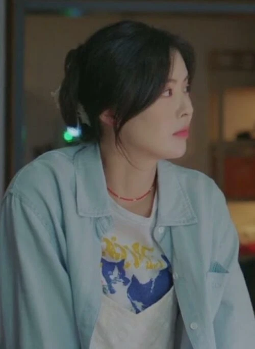 Beige Fluffy Claw Clip | Kim Mi Kyung – The Potato Lab