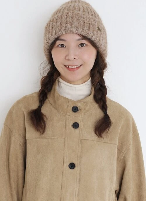 Beige Knitted Winter Beanie | Heeseung – Enhypen