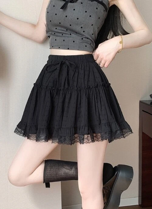 Black Lace Ruffles Mini Skirt | Haneul – Kiss Of Life