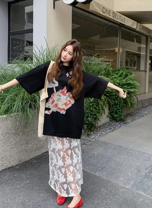 Black Lace Skirt And Printed Top Set